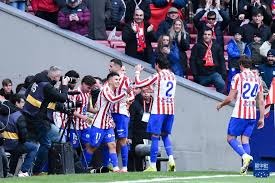 历史第一！保罗第20季连出战69场 6三分率马刺送76人联盟最差纪录